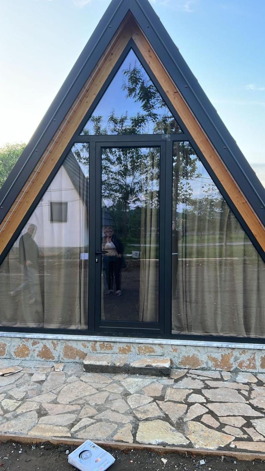 Windmill Shkodra Villa'S & Gesthouse 외부 사진